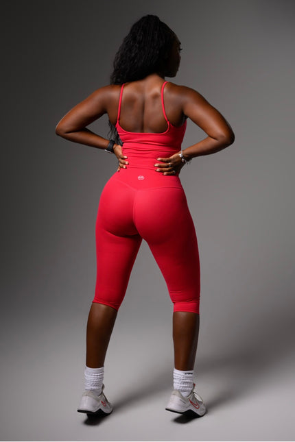 Scarlett Red Curve Capri